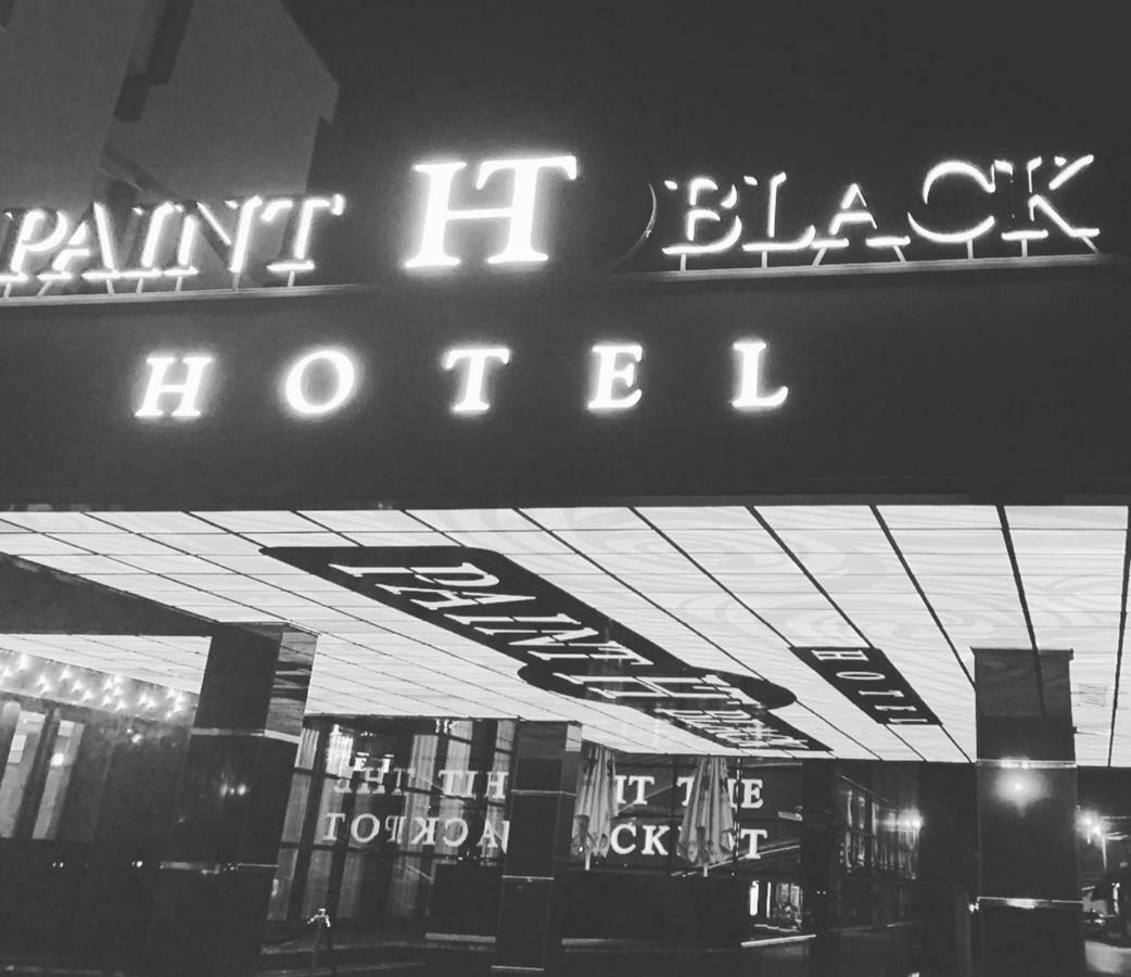 Paint It Black Hotel & Spa Gevgelija Exterior photo