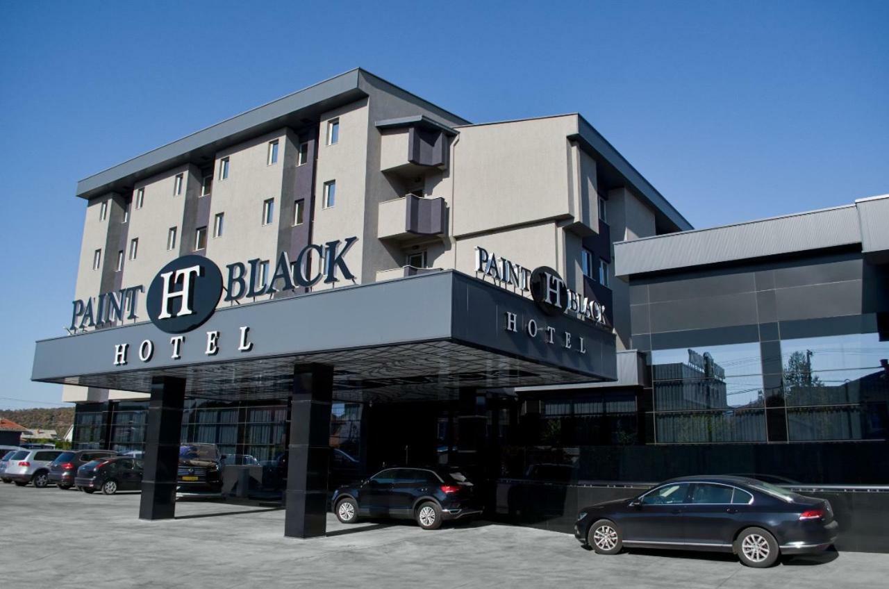 Paint It Black Hotel & Spa Gevgelija Exterior photo