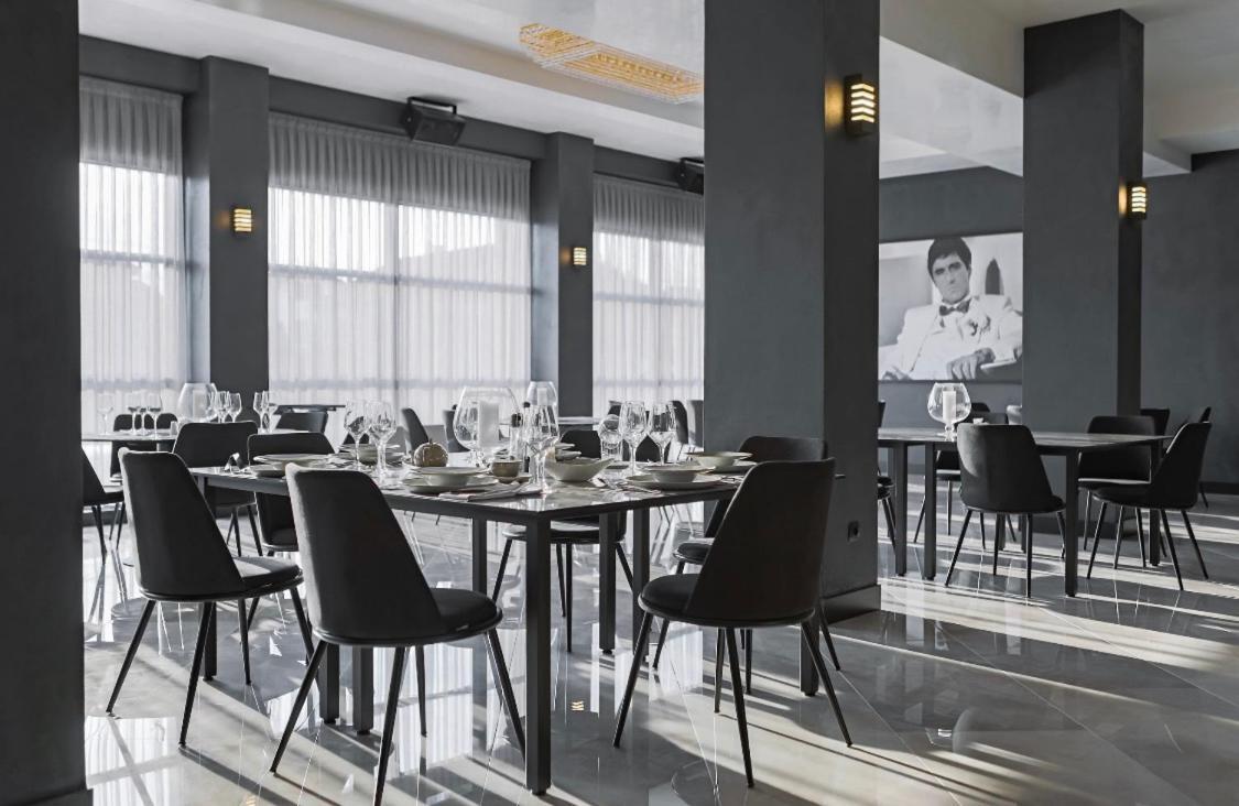 Paint It Black Hotel & Spa Gevgelija Exterior photo